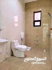  9 عماره تجاريّة عرطه للبيــــع في شارع تعز