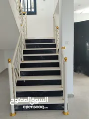  9 بيت جديدغير مسكون مكون من ثلاث طوابق المزرعه الغربيه