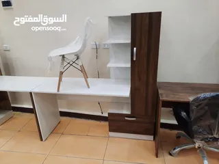  16 تشكيلة طاولات للعمل والدراسة تناسب الجميع مع إمكانية اختيار اللون والقياس حسب الطلب