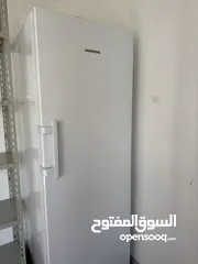  1 Liebherr Freezer