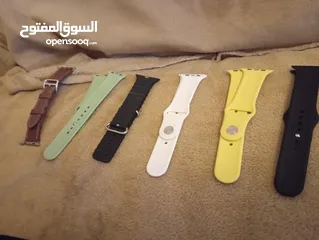  4 ساعة x8 ultra smart watch بحالة ممتازة جدا مع 7 كساتك