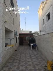  3 بيت حجر  طابقين مستقل للبيع في أريحا-حي كتف الواد