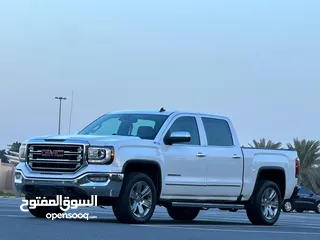  3 MC Sierra GCC 2017 V8 PERFECT CONDITION - FULL OPTION - ACCIDENT FREE