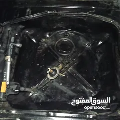  22 مرسيدسe200 للبيع (رقم الهاتف داخل الاعلان)