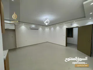  9 شقة غير مفروشة مميزة بتشطيب عصري واطلالة بالقرب من بنك فلسطين الادارة العامة