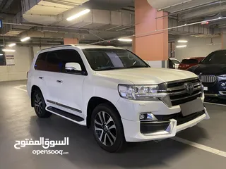  1 لاندكروزر VXR 5.7 جراند تورنك الفطيم فل اوبشن 1/1 جديدة بحالة الوكالة