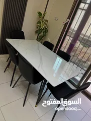 1 طاولة سفرة رخامية فاخرة – عرض مميز!  مع 6 كراسي  مع 4 كراسي تجمع بين الفخامة و الاناقه
