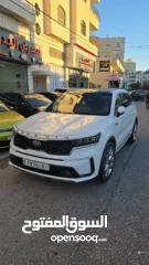  2 كيا سورينتو فل الفل اضافات 7 ركاب لون ابيض