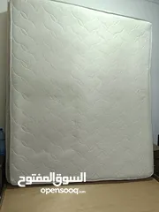  1 فرشة تخت مجوز للبيع