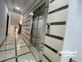  2 مبنى استثماري سكنية للبيع في الجبيهة