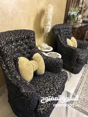  4 طقم صالون 7 مقاعد موديل حديث قماش تركي خشب سويد بسعر مغري جدا