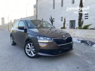  3 سكودا فابيا اوتومااتيك .. داخلية مميزة لون بيج بسعر مميز فقط 67 الف شيكل ..