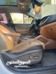  16 هونداي توسان