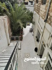  12 بيت /منزل تراثي / تجاري عادي ضمن سكن ج للبيع أو للأيجار