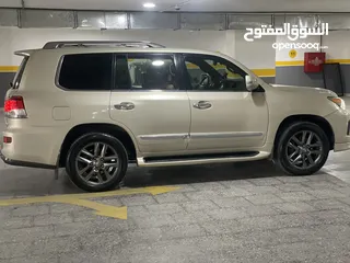  11 ليكزس LX 570 وارد الوكالة و بحالة الوكالة