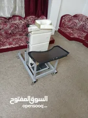  1 جهاز للوقوف للاطفال الذين يعانون من شلل دماغي جهاز بحال الوكاله استعمال بسيط كل اغراضه معه