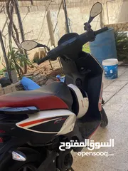  3 سكوتر ابريليا 150cc