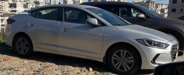  2 هيونداي النترا GLC