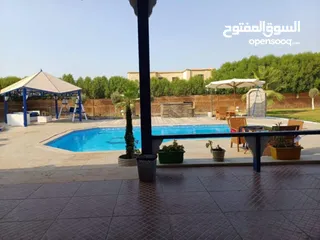  3 فيلا مفروش للبيع لقطه