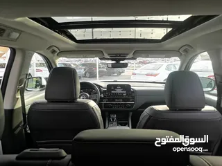  15 Nissan Pathfinder Sl 4x4 Full option  Model 2023 Canada Specifications Km 7000 Price 148.000 Wahat B