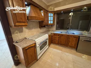  8 شقة مميزة في منطقة عبدون