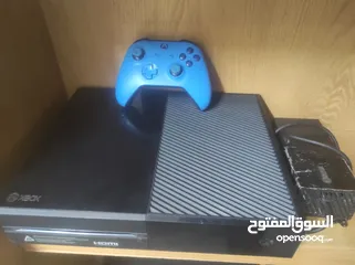  1 اكسبوكس ون شغال مية المية فقط 450 شيكل
