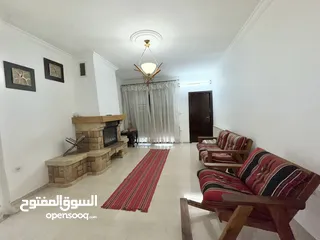  8 رووف للبيع في المصايف قرب وزارة المالية