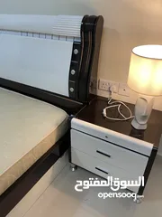  2 Bed frame & mattress
