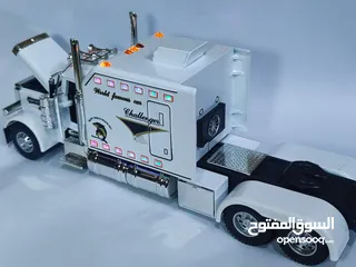  9 مجسم شاحنة حديد