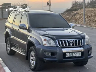  3 تويوتا لاند كروزر 2008