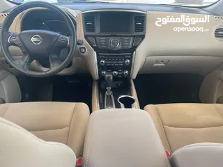  10 Nissan Pathfinder 6V gcc 2018