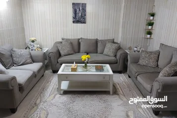  3 طقم كنبايات تفصيل للبيع - مستعمل بحالة الوكالة