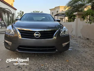  1 Nissan Altima S 2014