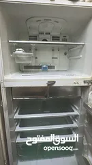  2 ثلاجه مع فريزر شارب 24 قدم للبيع