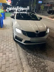  3 سكودا اوكتافيا موديل 2018 جير عادي 2000 ديزل سياره بالصلاه عل النبي مكنيك