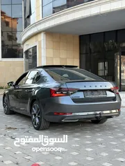  4 SKODA SUPERB SPORTLINE