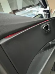  14 Seat FR 2018 لون ابيض فتحة سفف بانوراما فحص ممتاز