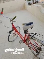  4 بسكليت بسعر حرق قابل لتفاوض بشيء بسيط