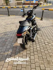  3 Harley Davidson Street 750