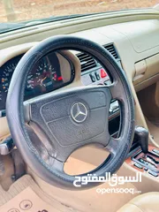  12 Mercedes C180 2000