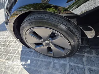  21 Tesla model 3 2023 ممشى قليل  فحص كامل أوتوسكور ق  B+(86)الوان مختلفه وداخلي ابيض او اسود واسعارر