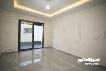  7 شقه  مميزه 115متر موقع استراتيجي بين الجبيهه و ضاحية الرشيد للبيع من المالك كاش او اقساط