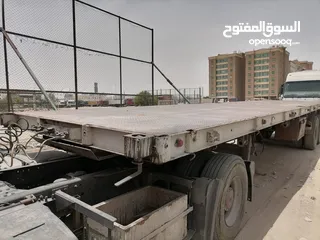  6 Tractor unit with flatbed