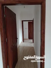 17 للبيع عمارة سكنية مكونة من عدة طوابق في منطقة ماركا الجنوبية