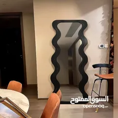  3 خلي كل نظرة بالمرآة لحظة جمال مرايا ستاند بإطار مخملي فاخر لمسة فخامة تضيفينها لأناقتك اليوم