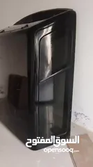  2 صندوق لسيارة بك اب دوج رام 2010 فيبر كلاس بحالة جيدة جدا بحاجة إلى دهان فقط