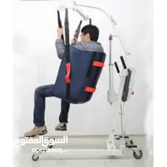  1 جهاز لنقل المريض من التخت إلى الكرسي