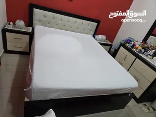  1 غرفة نوم مستعمل بحالة جيدة