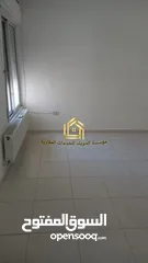  2 شقة فارغة - ام السماق - 3نوم - 130م