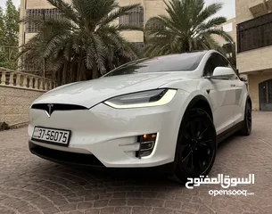  12 Tesla model X 2020